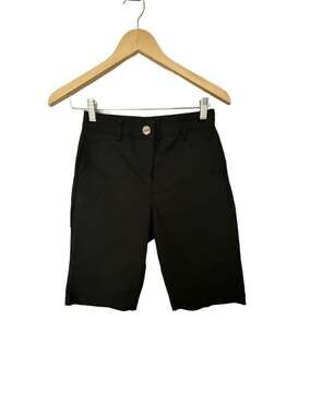 Studio F Women's Tailored Black Bermuda Shorts Size 2